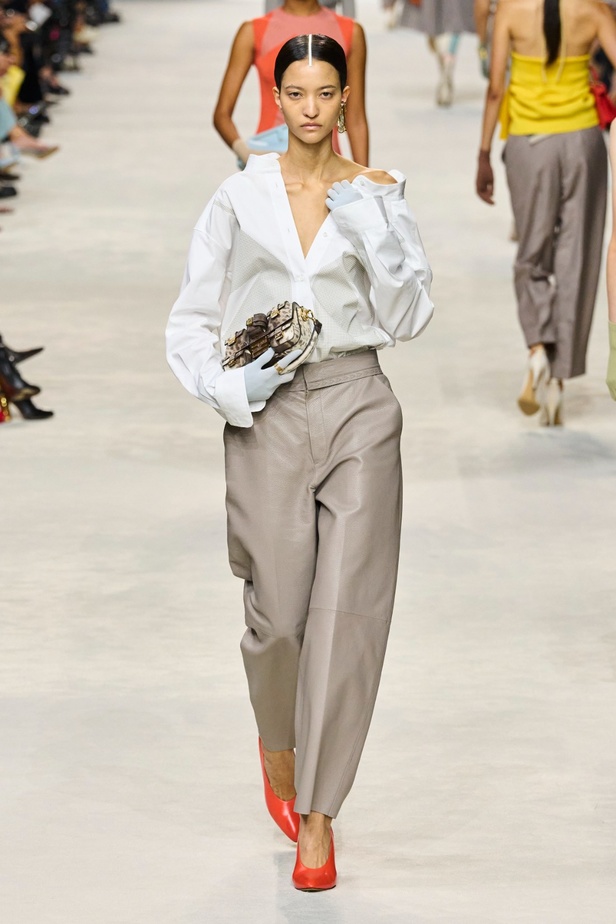 مجموعة Fendi لربيع وصيف 2024