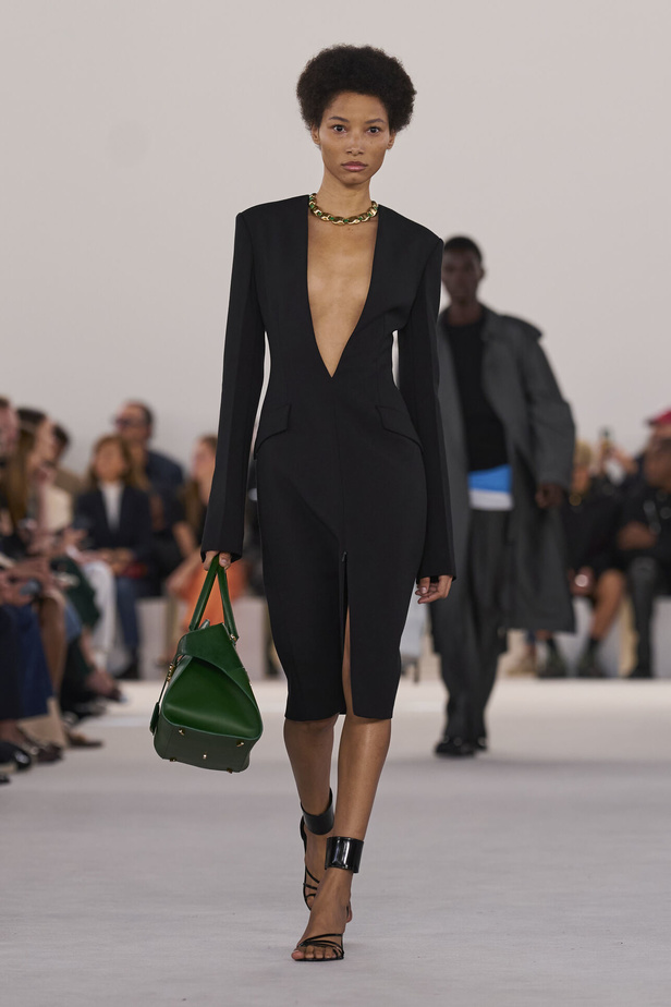 مجموعة Ferragamo لموسم ربيع وصيف 2024 