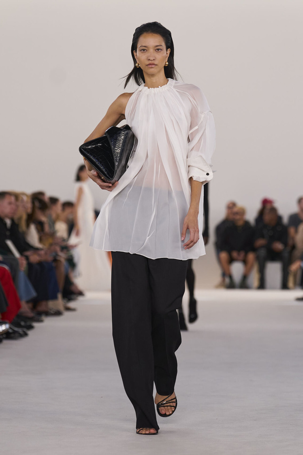 مجموعة Ferragamo لموسم ربيع وصيف 2024 