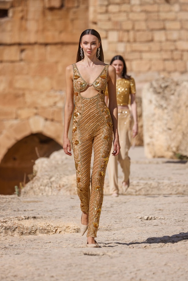 مجموعة أزياء دار جورج حبيقة الجاهزة لربيع وصيف 2024