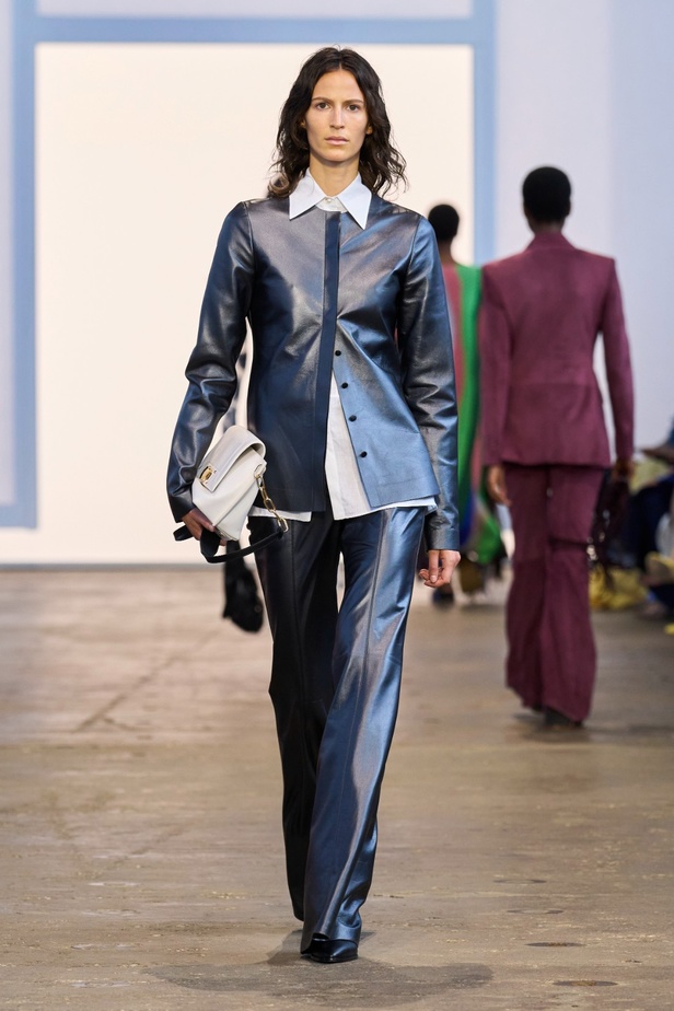 مجموعة Gabriela Hearst لربيع وصيف 2024