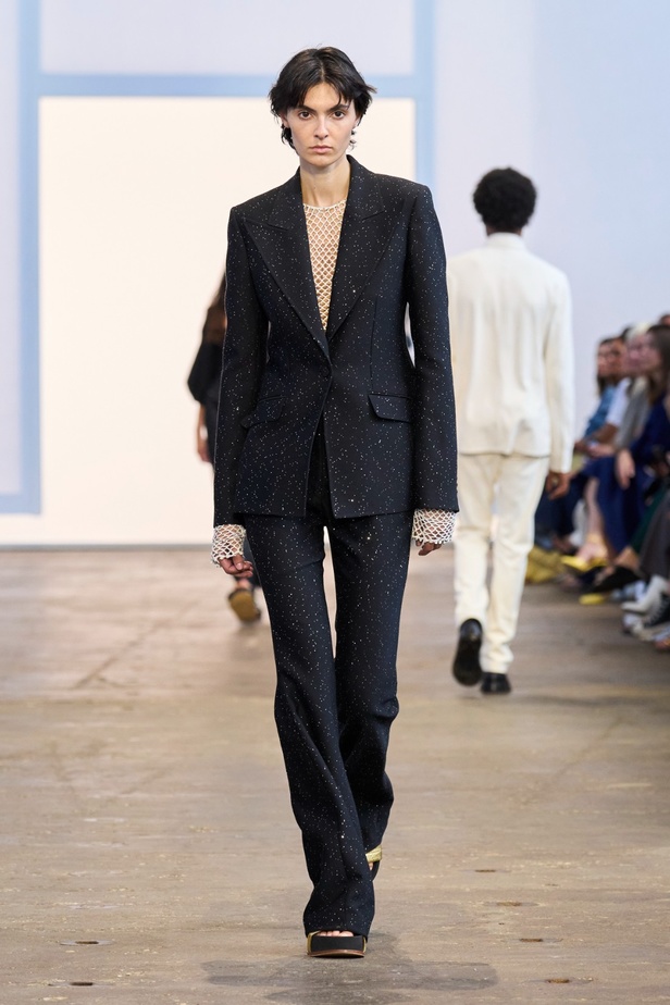 مجموعة Gabriela Hearst لربيع وصيف 2024