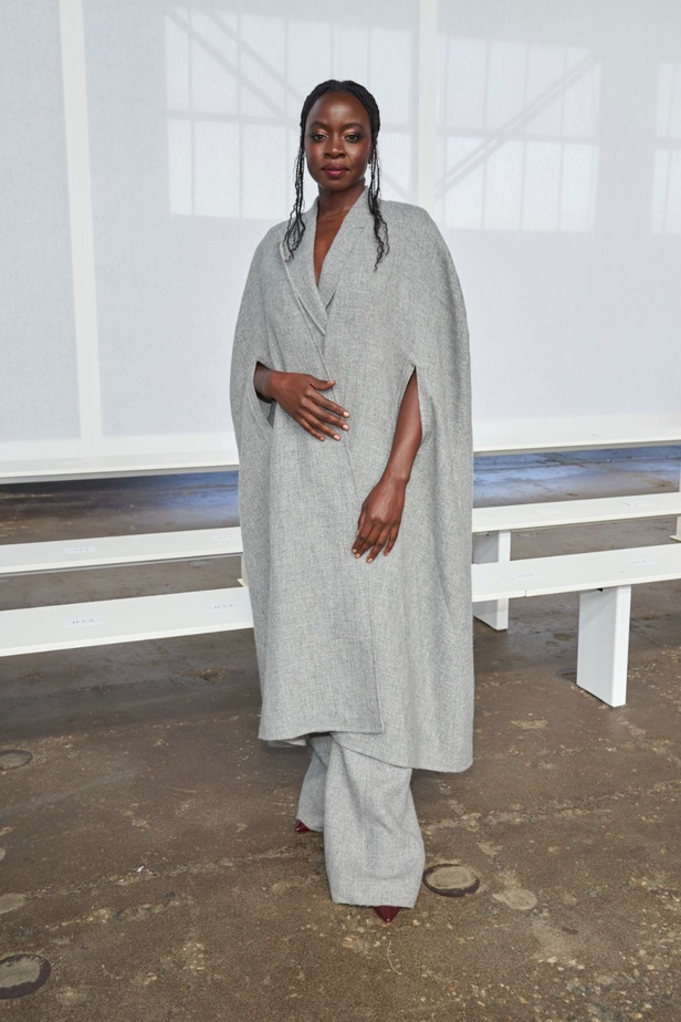 مجموعة Gabriela Hearst لربيع وصيف 2024... بساطة التصاميم تجتمع بحرفية عالية فاخرة ومستدامة