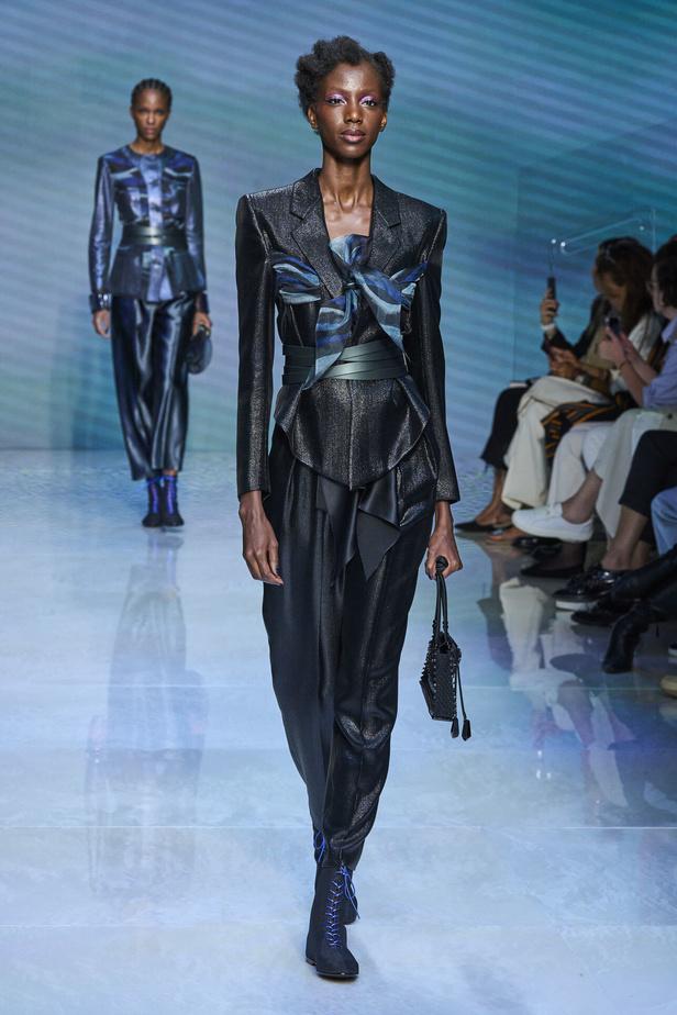 مجموعة Giorgio Armani لربيع وصيف 2024