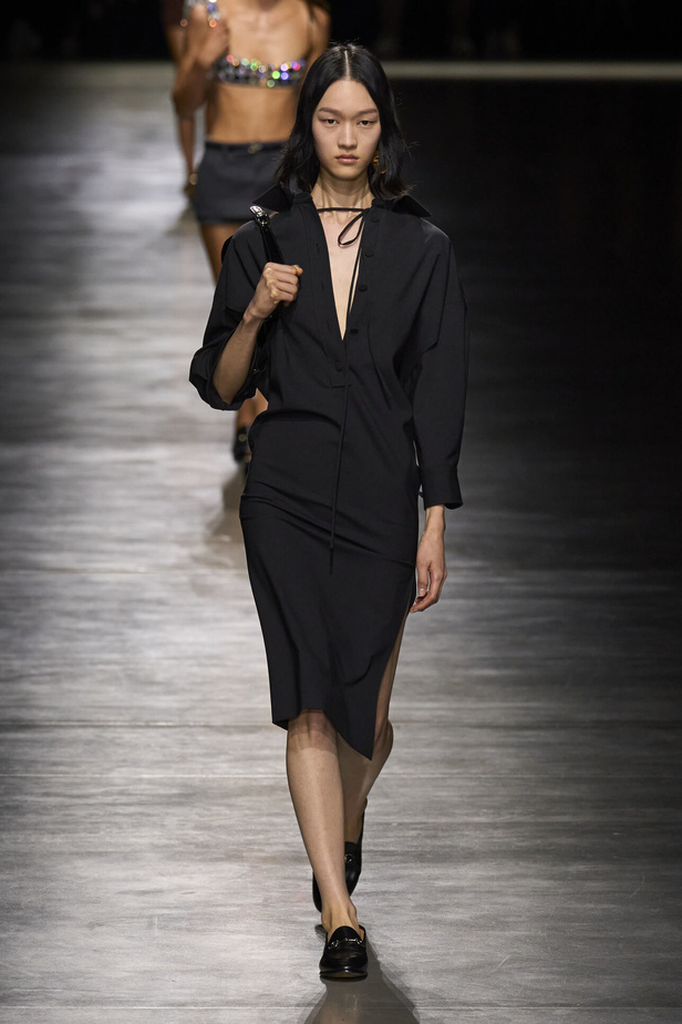 "غوتشي" تحيي لوناً جديداً وإنطلاقة جديدة في ميلان تسحر الألباب