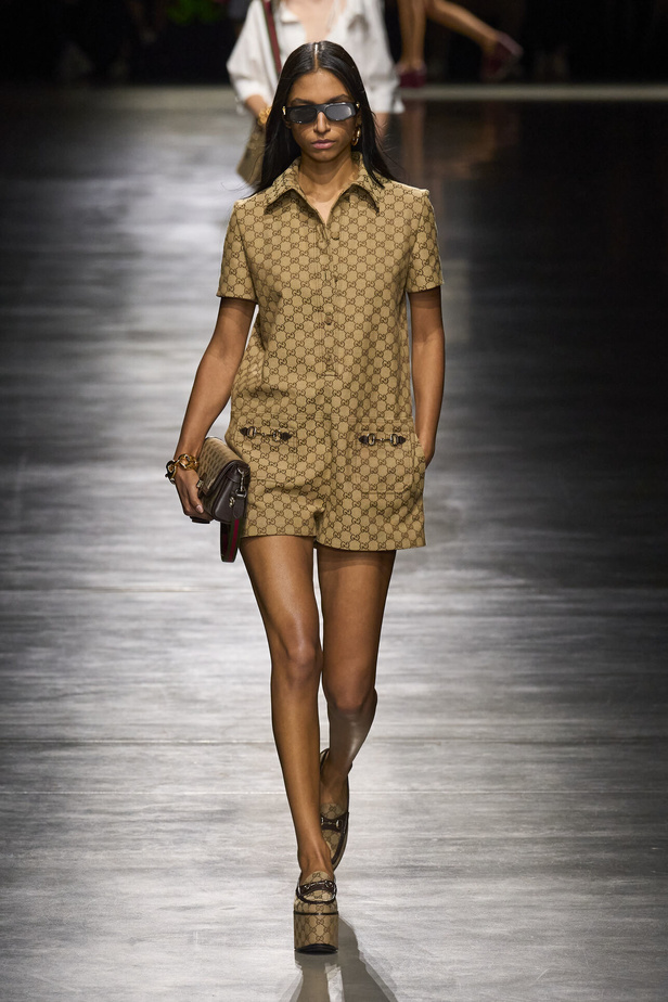 "غوتشي" تحيي لوناً جديداً وإنطلاقة جديدة في ميلان تسحر الألباب