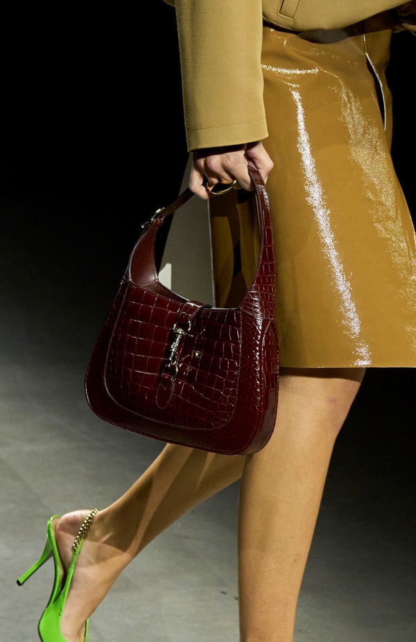 "غوتشي" تحيي لوناً جديداً وإنطلاقة جديدة في ميلان تسحر الألباب