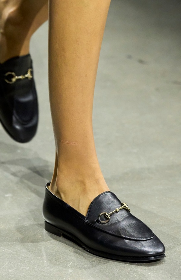 "غوتشي" تحيي لوناً جديداً وإنطلاقة جديدة في ميلان تسحر الألباب