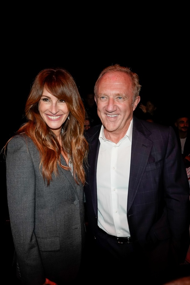 نجوم الصف الأول في عرض دار GUCCI