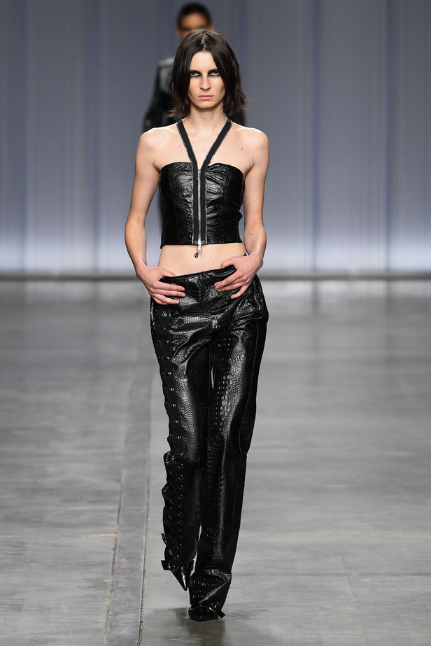 ICEBERG تفتتح أسبوع الموضة في ميلان بتصاميم متمردة 