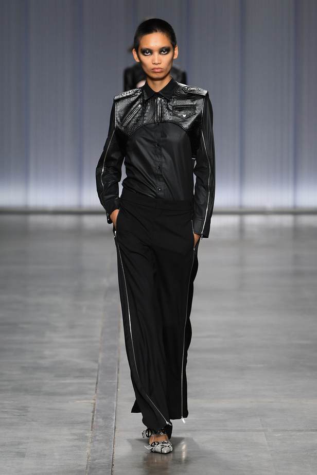 ICEBERG تفتتح أسبوع الموضة في ميلان بتصاميم متمردة 