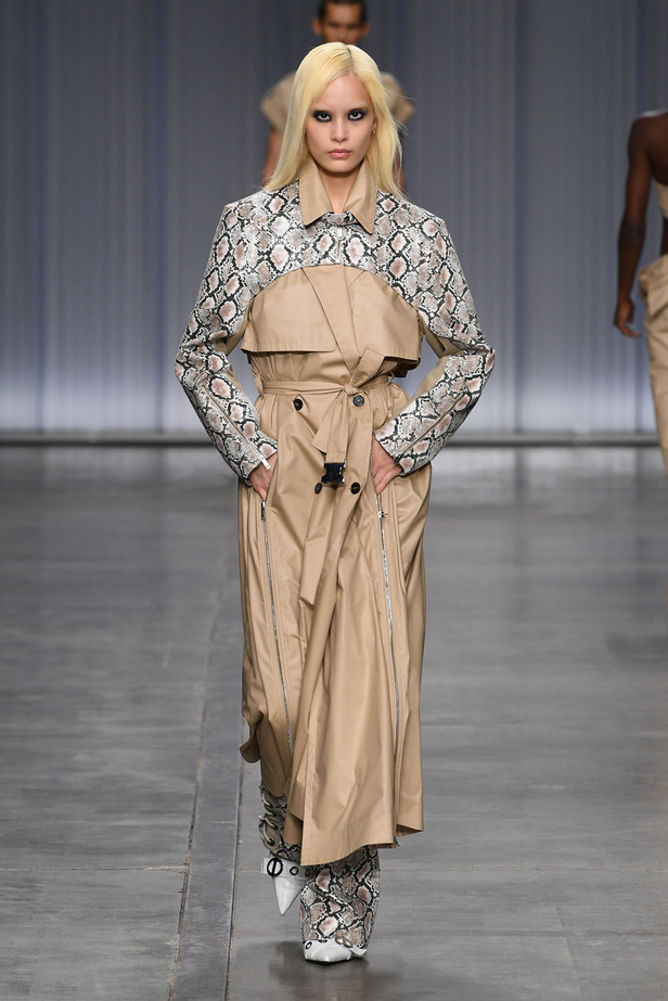 ICEBERG تفتتح أسبوع الموضة في ميلان بتصاميم متمردة 