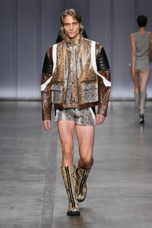 ICEBERG تفتتح أسبوع الموضة في ميلان بتصاميم متمردة 