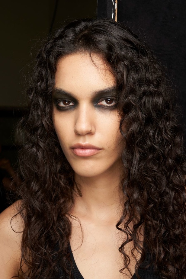 ICEBERG تفتتح أسبوع الموضة في ميلان بتصاميم متمردة 