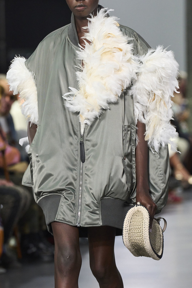 البساطة والراحة عنوان مجموعة JW ADERSON لربيع وصيف 2024