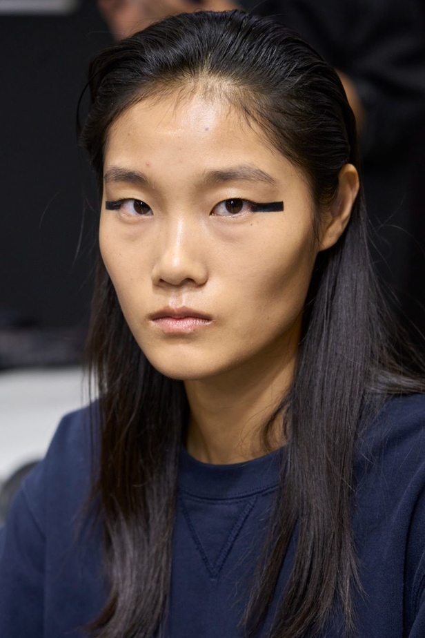 بساطة ودقة عالية في مجموعة Jil Sander لربيع وصيف 2024