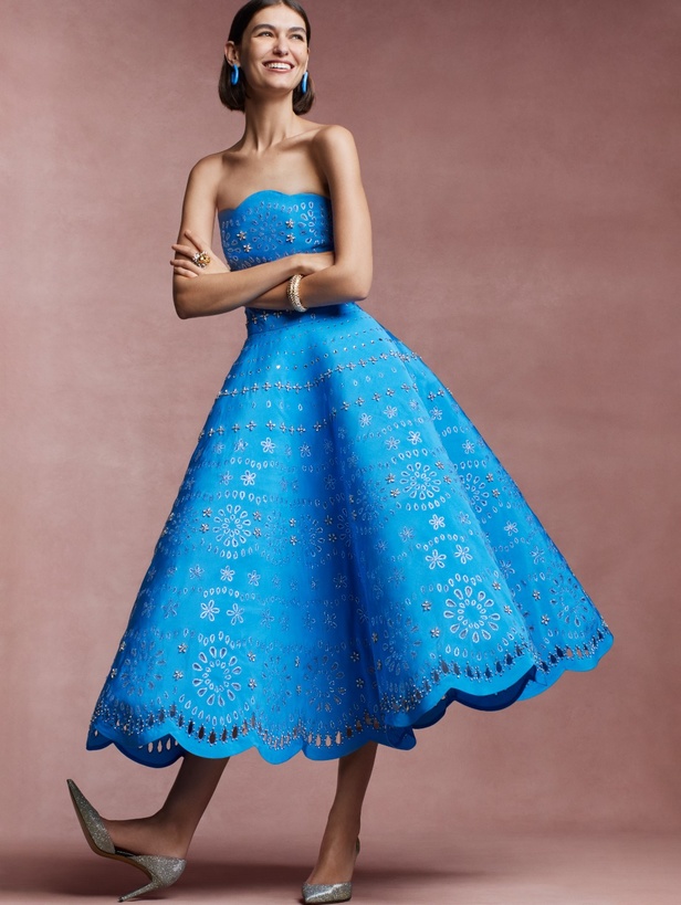 مجموعة Oscar de la Renta لربيع وصيف 2024