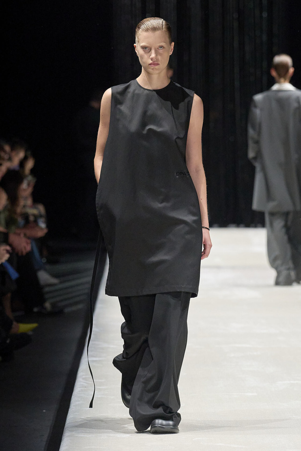 مجموعة MM6 Maison Margiela لربيع وصيف 2024