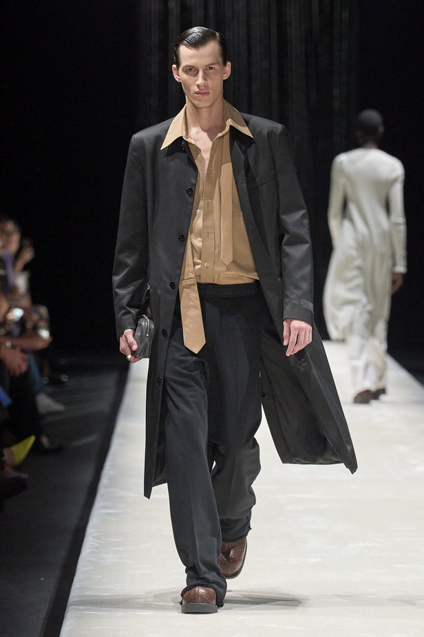 مجموعة MM6 Maison Margiela لربيع وصيف 2024