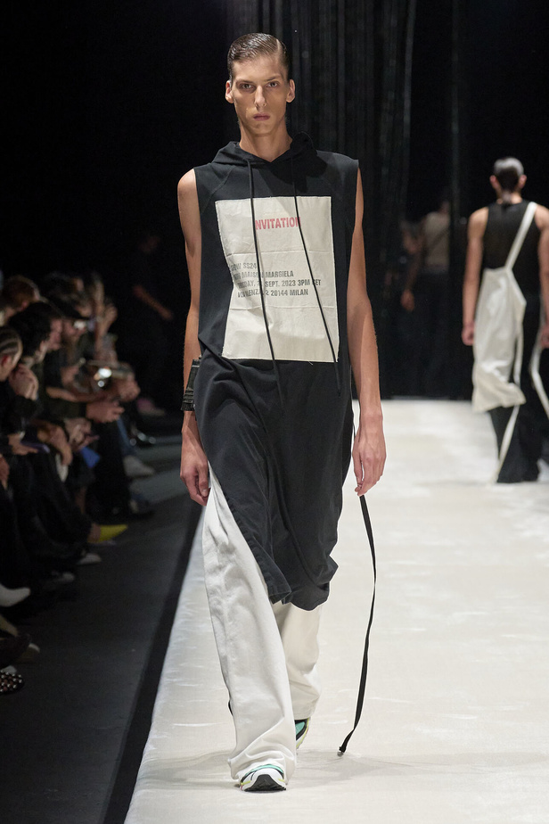 مجموعة MM6 Maison Margiela لربيع وصيف 2024