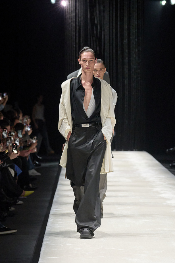 مجموعة MM6 Maison Margiela لربيع وصيف 2024