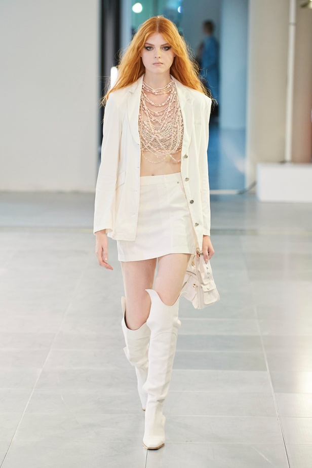 مجموعة Mark Fast لربيع وصيف 2024