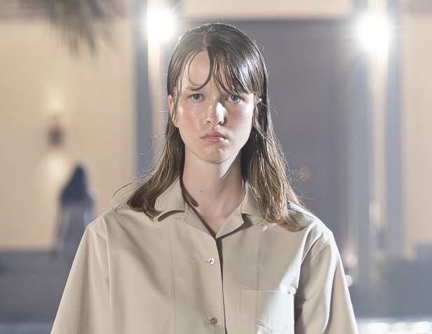 عودة الملابس الكلاسيكية الى الواجهة مع مجموعة Noon by Noor لربيع وصيف 2024 في لندن