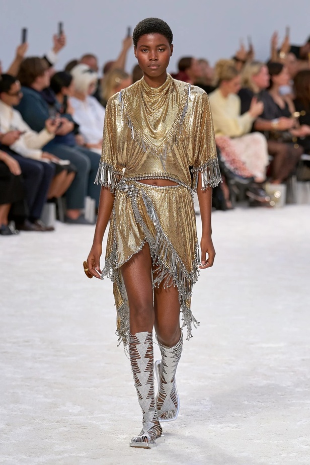 مجموعة Rabanne لربيع وصيف 2024