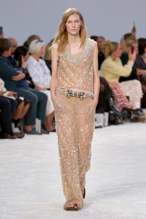 مجموعة Rabanne لربيع وصيف 2024