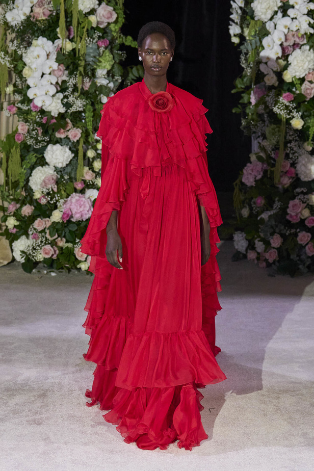 عرض Richard Quinn لربيع وصيف 2024