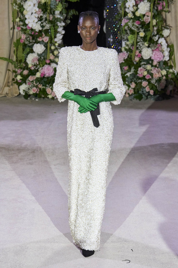 عرض Richard Quinn لربيع وصيف 2024