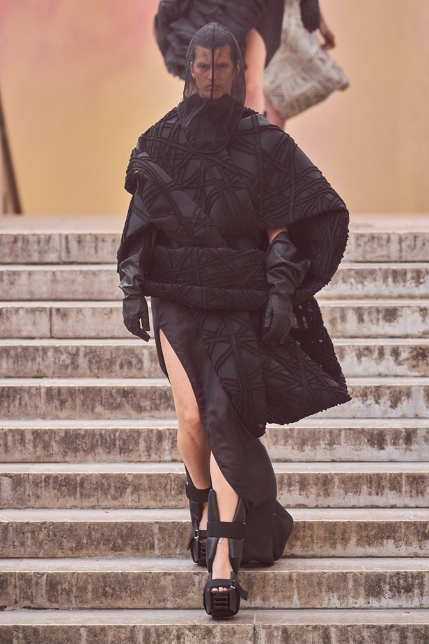 مجموعة Rick Owens لربيع وصيف 2024