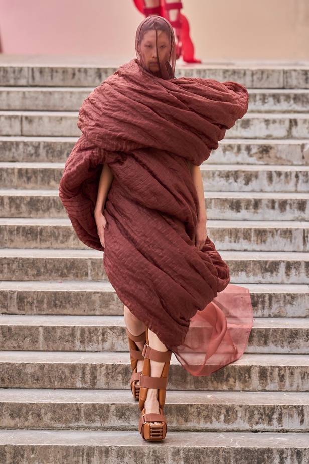 مجموعة Rick Owens لربيع وصيف 2024