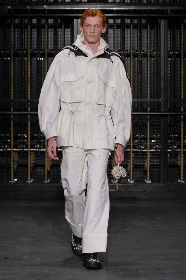 مجموعة Simone Rocha لربيع وصيف 2024