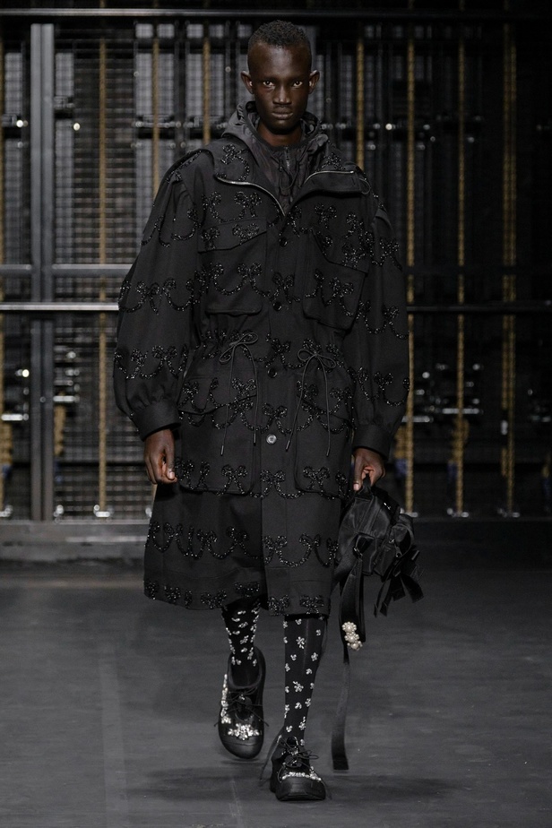 مجموعة Simone Rocha لربيع وصيف 2024