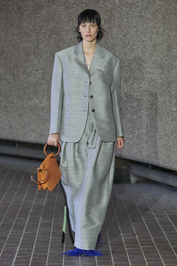 مجموعة Roksanda لربيع وصيف 2024 في لندن