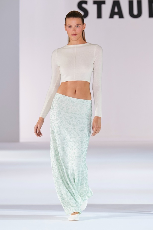 مجموعة Staud لربيع وصيف 2024