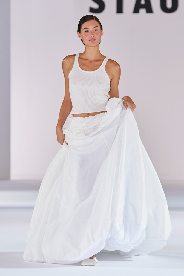 مجموعة Staud لربيع وصيف 2024