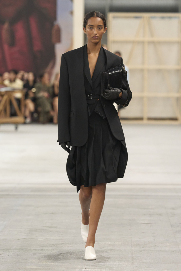 عرض أزياء Tod's لربيع وصيف 2023 في ميلانو