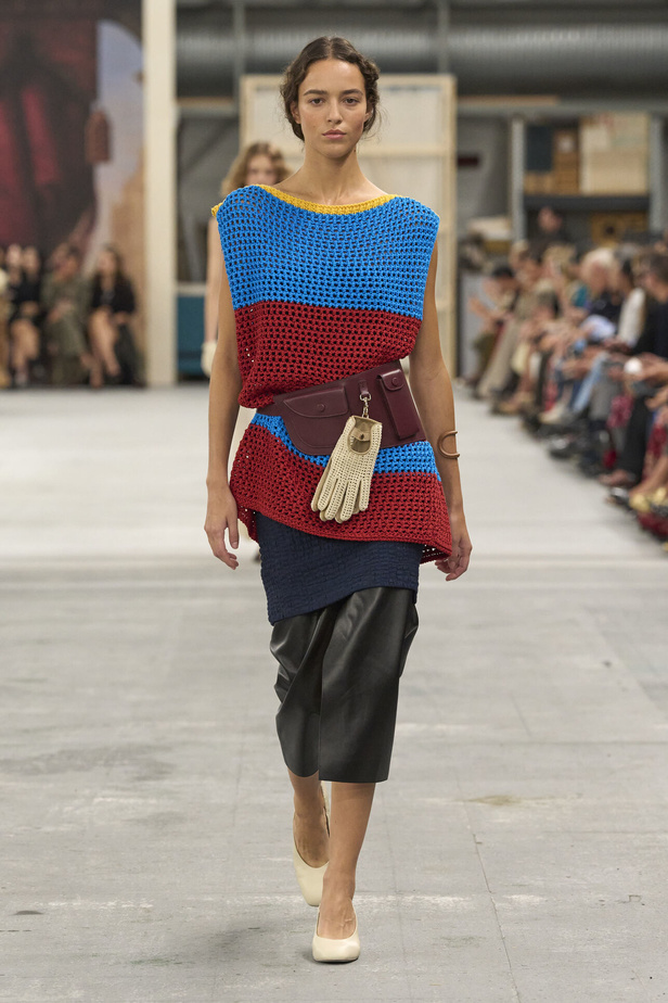 عرض أزياء Tod's لربيع وصيف 2023 في ميلانو