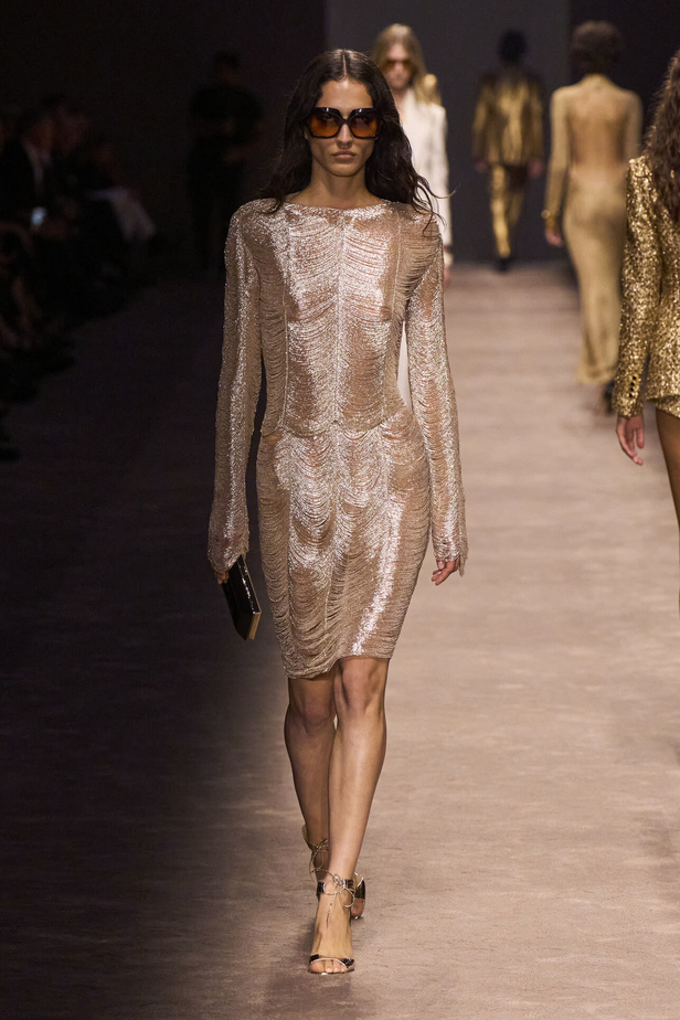 نقلة نوعية جديدة لـ TOM FORD مع إبقاء هوية الدار الأساسية