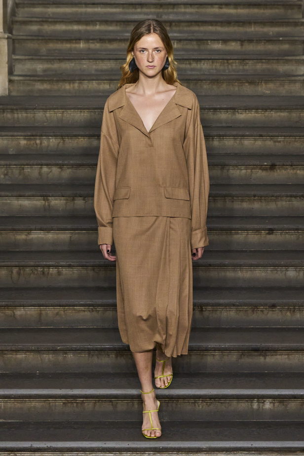 مجموعة Emilia Wickstead لموسم ربيع وصيف 2024