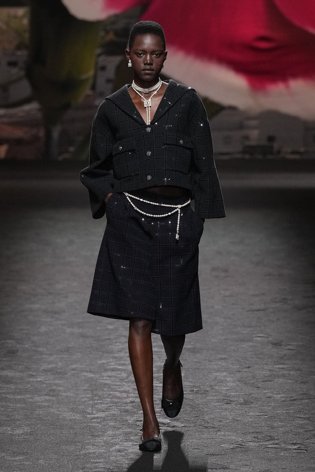 مجموعة CHANEL لربيع وصيف 2024 في باريس