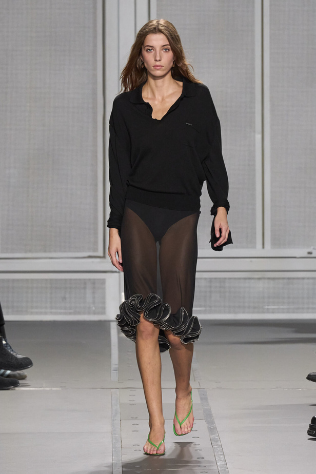 عرض أزياء Coperni لربيع وصيف 2024