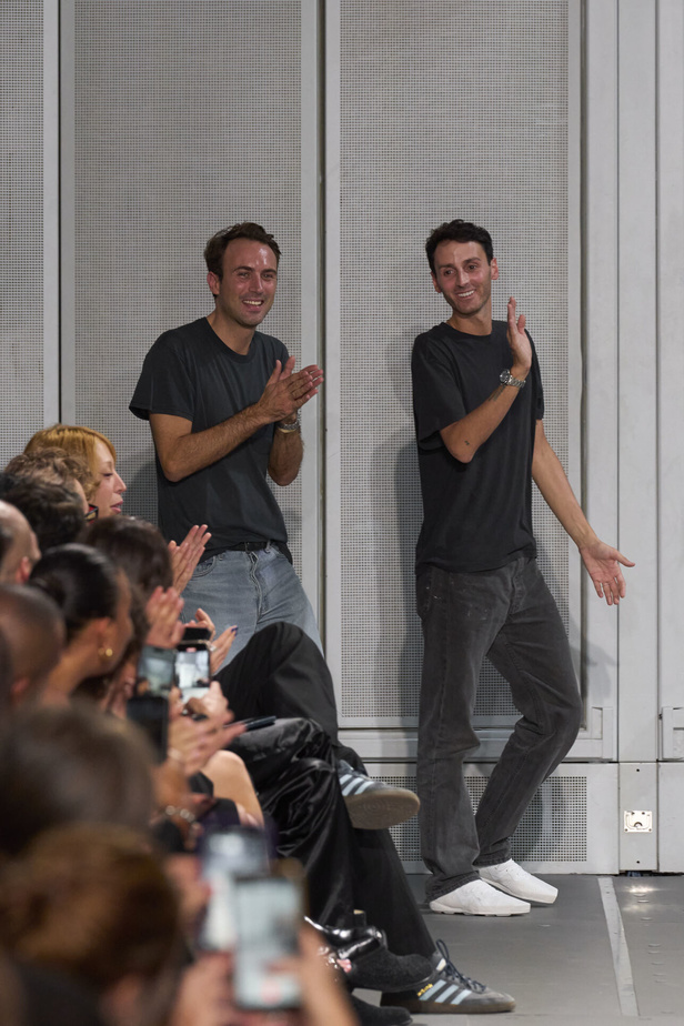 عرض أزياء Coperni لربيع وصيف 2024