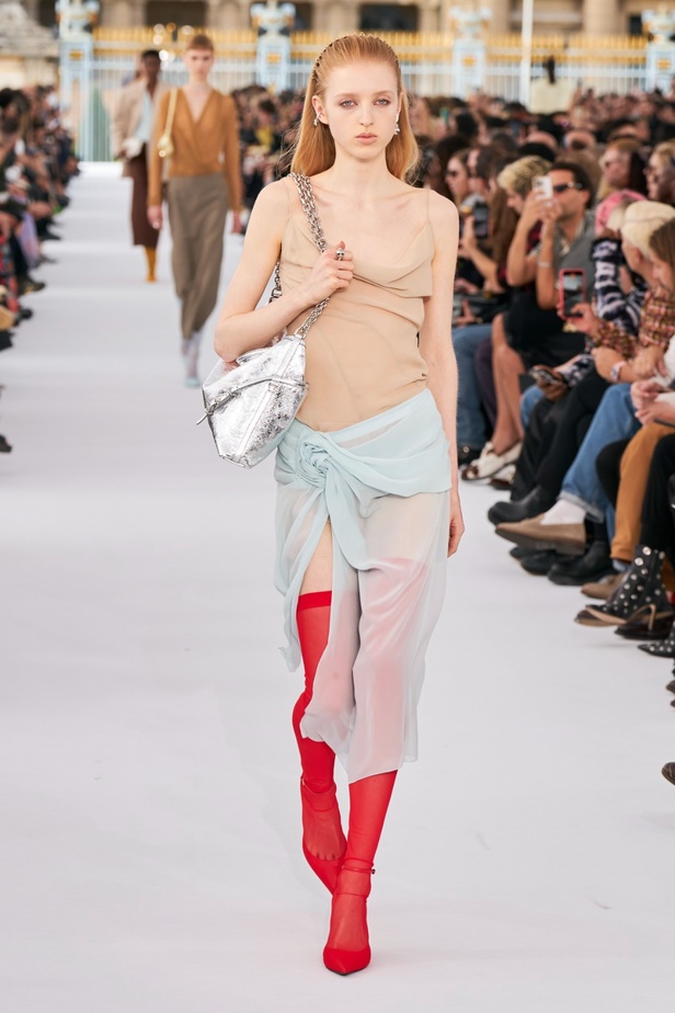 مجموعة Givenchy لربيع وصيف 2024