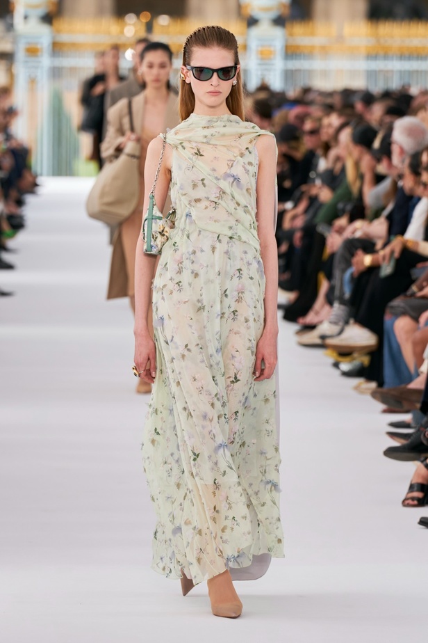 مجموعة Givenchy لربيع وصيف 2024