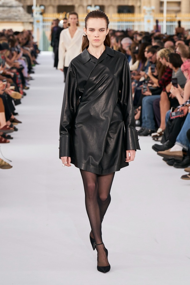 مجموعة Givenchy لربيع وصيف 2024