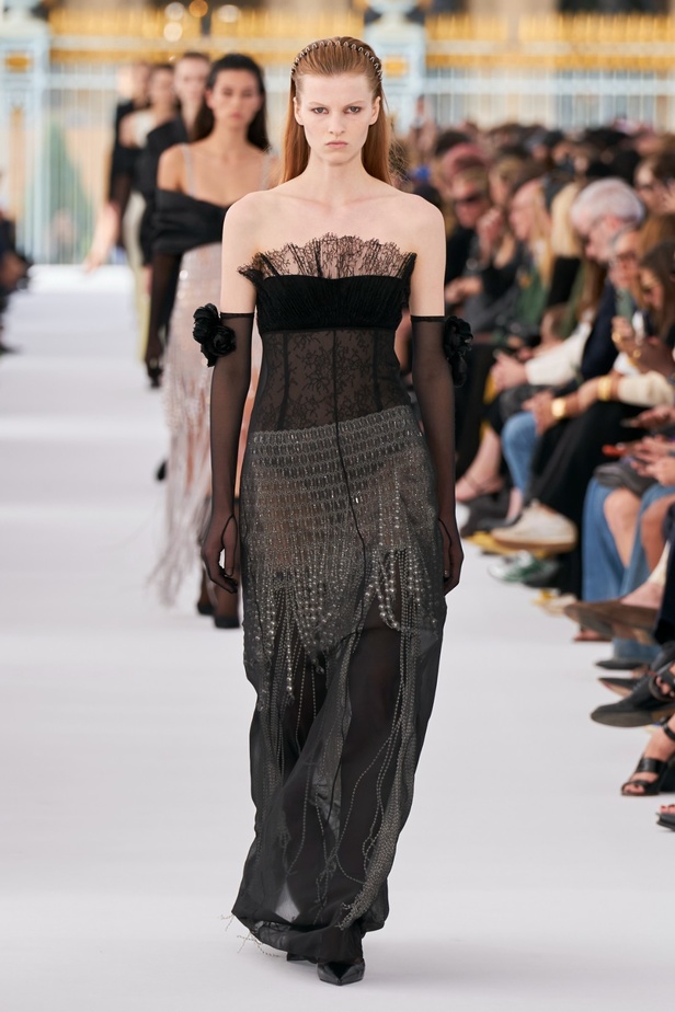 مجموعة Givenchy لربيع وصيف 2024