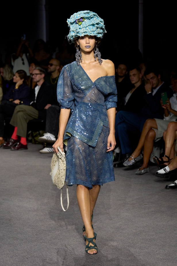 مجموعة Andreas Kronthaler for Vivienne Westwood لربيع وصيف 2024